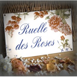 Plaque maison personnalisée émaillée blanc décor Roses et pois de senteur texte english bleu