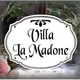 Plaque de famille en émail blanc police Blue Moon