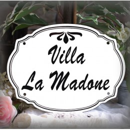 Plaque de famille en émail blanc police Brush