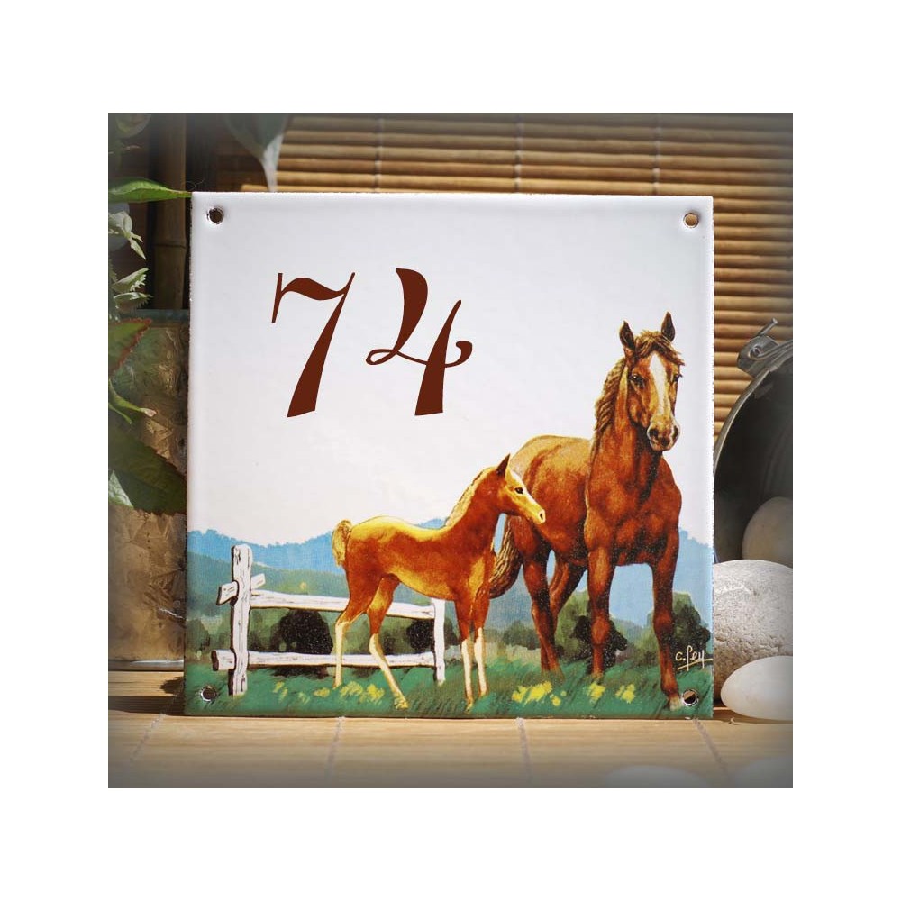 Numéro de rue émaillé décor Chevaux