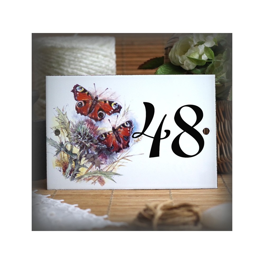 Numéro émaillé décor 2 papillons rouge 15x10cm