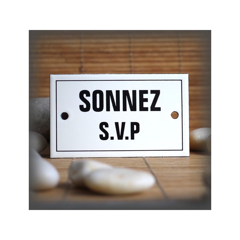 Plaque émaillée 10x6cm "Sonnez svp" avec filet
