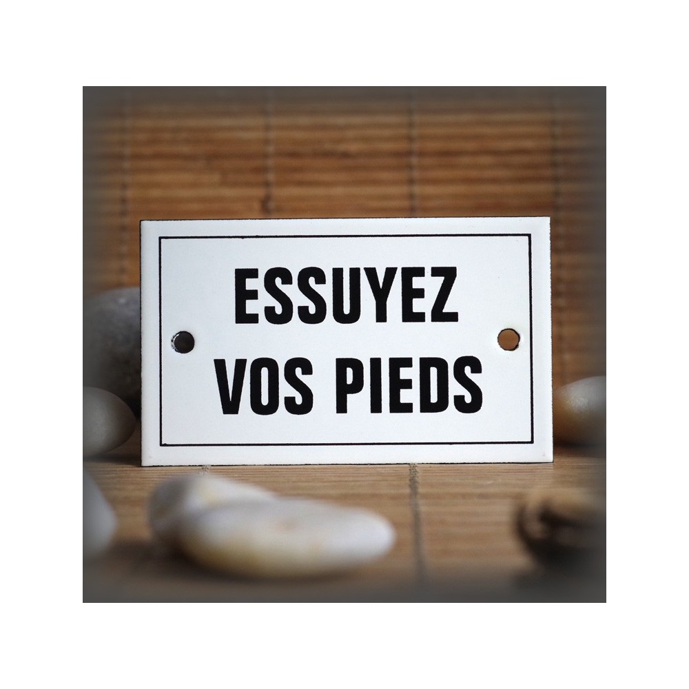 Enamel plate "Essuyez vos pieds" with border