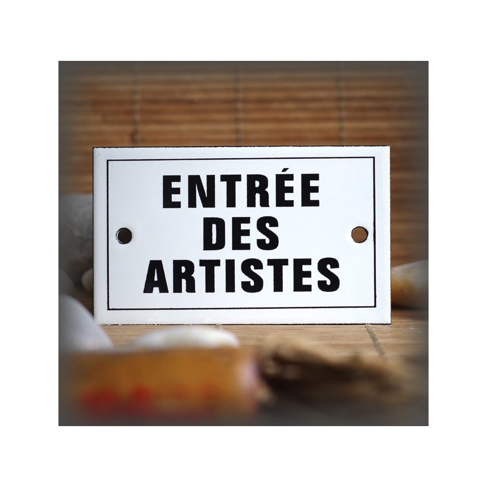 Enamel plate "Entrée des Artistes" with border