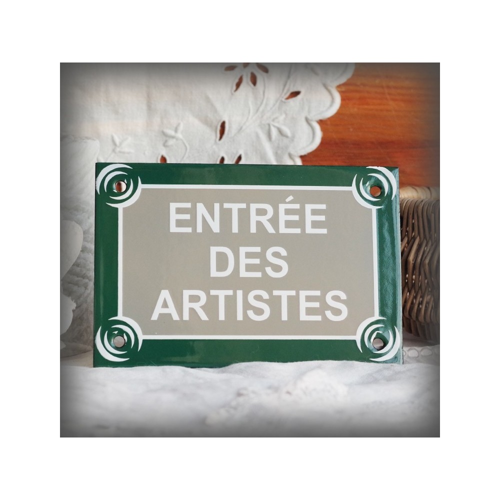 Enamelled sign "Entrée des artistes" style plaque de Paris