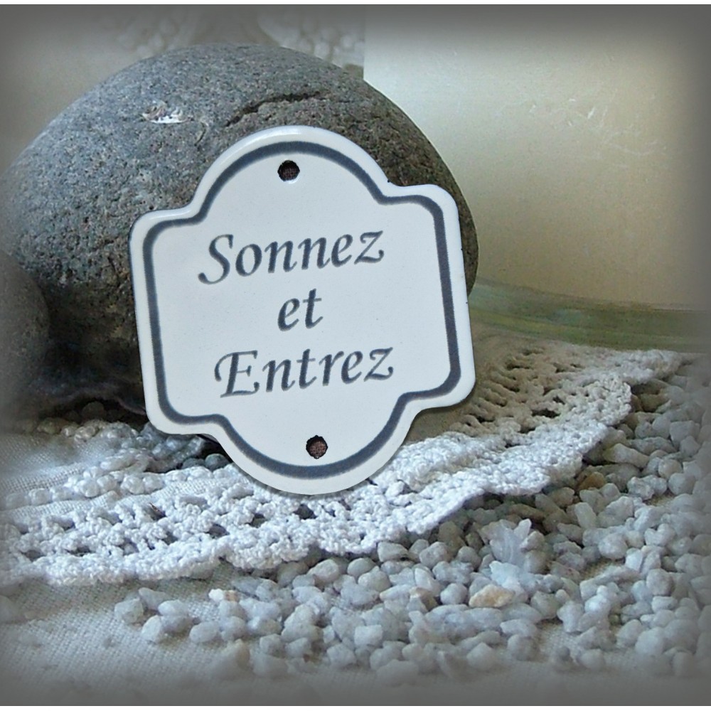 Petite plaque émaillée "Sonnez et Entrez"